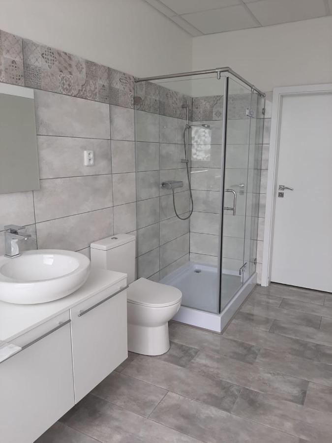Zluty Apartman A6 V Chomutove Apartment Exterior foto